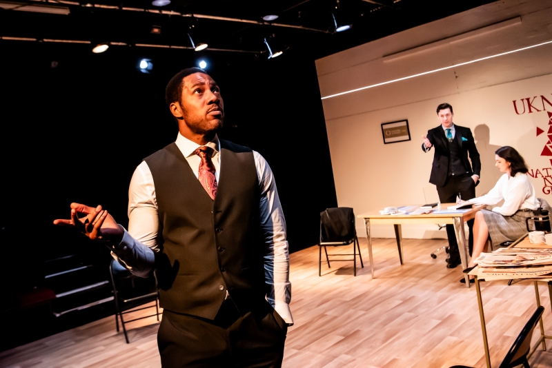 Review: LONDON ZOO, Southwark Playhouse Image