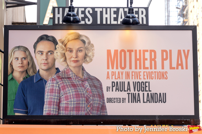Up on the Marquee: MOTHER PLAY Image