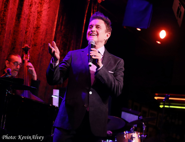 Photos: Jeff Harnar Celebrates Cole Porter at Birdland Image