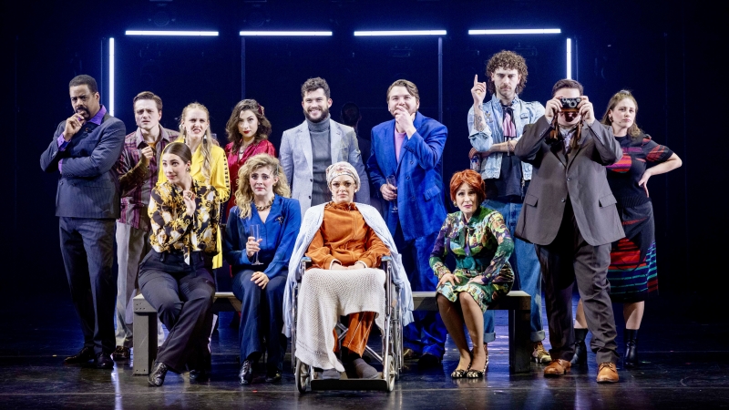 Review: SUNDAY IN THE PARK WITH GEORGE-An Exquisite Production at Axelrod PAC Image