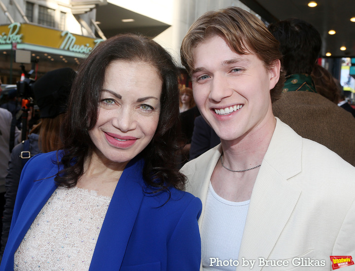 Photos: THE NOTEBOOK Cast & Creative Team Walk the Red Carpet on Opening Night Image