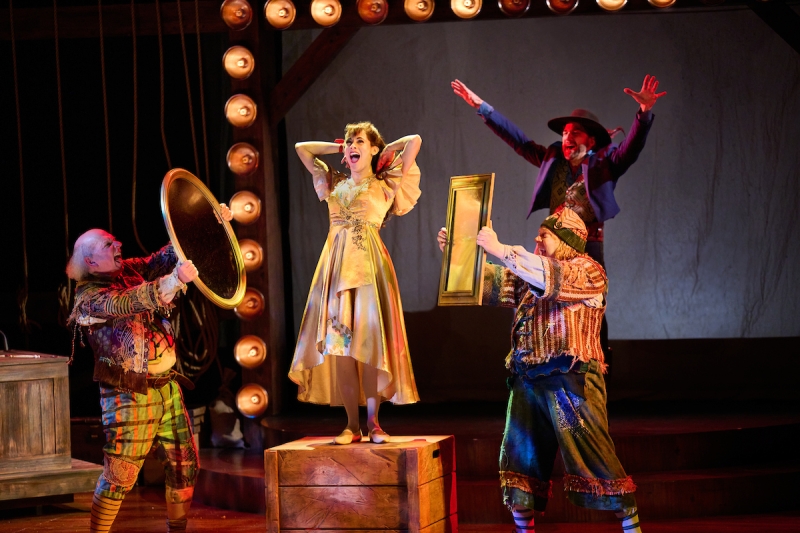 Review: THE FANTASTICKS at Village Theatre Image