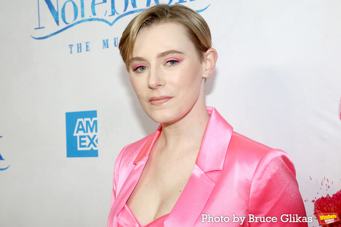 Photos: On the Red Carpet at Opening Night of THE NOTEBOOK Image