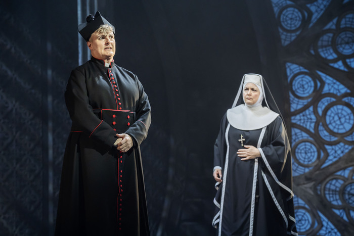 Photos: First Look at SISTER ACT at the Dominion Theatre Image