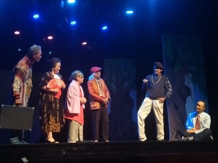 Review: Teater Keliling Celebrates 50th Anniversary with the Psychedelic Musikal Mega Mega 