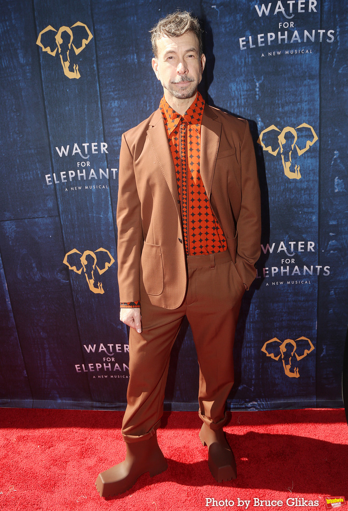 Photos: WATER FOR ELEPHANTS Company Celebrates Opening Night Image