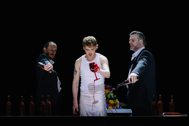 Review: DUKE BLUEBEARD'S CASTLE, London Coliseum Image