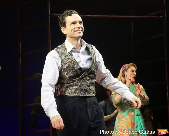 Photos: WATER FOR ELEPHANTS Cast Takes Opening Night Bows Image