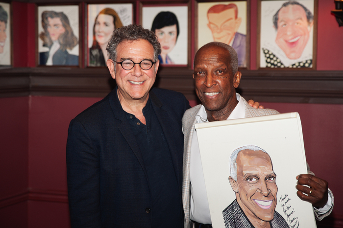 Photos: THE NOTEBOOK's Dorian Harewood Receives Portrait at Sardi's Image