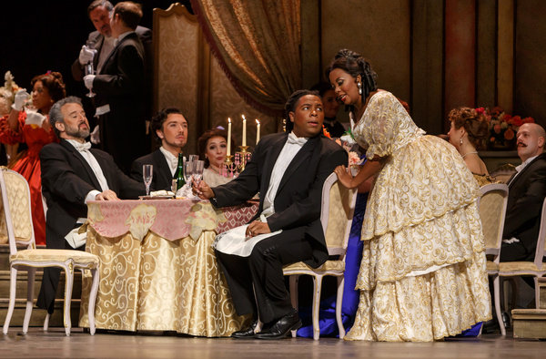 Photos: First Look at Pittsburgh Opera's Production Of LA TRAVIATA Image