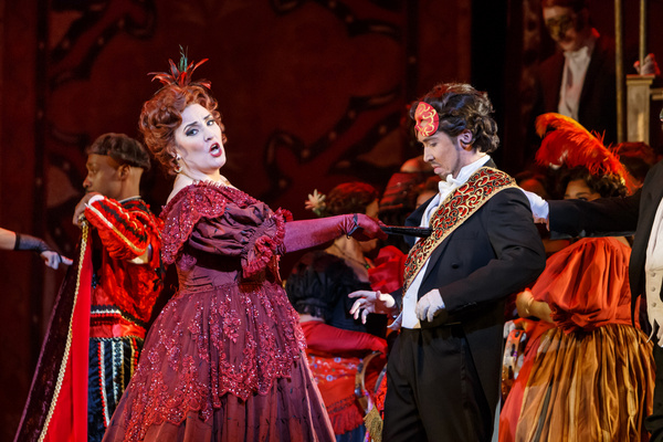 Photos: First Look at Pittsburgh Opera's Production Of LA TRAVIATA Image