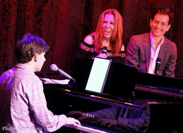 Photos: Go Inside Victoria Shaw's UNDER THE COVERS at Birdland 