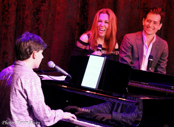 Photos: Go Inside Victoria Shaw's UNDER THE COVERS at Birdland Image