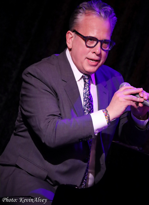 Photos: Go Inside Victoria Shaw's UNDER THE COVERS at Birdland Image