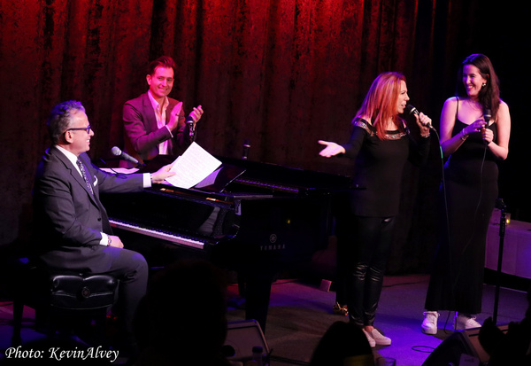 Photos: Go Inside Victoria Shaw's UNDER THE COVERS at Birdland Image