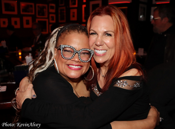 Photos: Go Inside Victoria Shaw's UNDER THE COVERS at Birdland Image