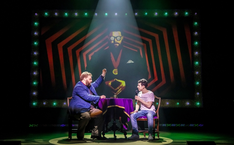 Review: MIND MANGLER: MEMBER OF THE TRAGIC CIRCLE, Apollo Theatre Image