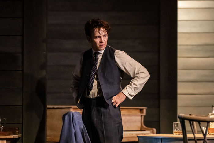 Photos: First Look at LONG DAY'S JOURNEY INTO NIGHT Image