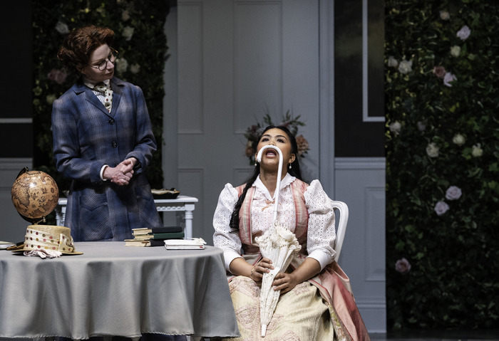 Photos: First Look at THE IMPORTANCE OF BEING EARNEST at Pittsburgh Public Theater Image