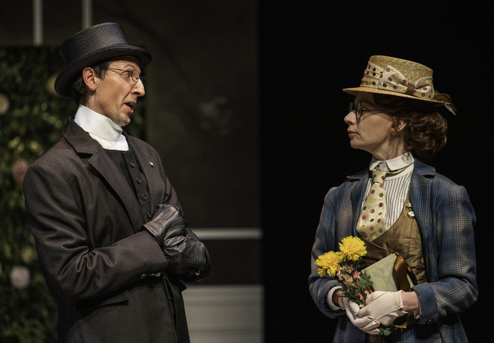 Photos: First Look at THE IMPORTANCE OF BEING EARNEST at Pittsburgh Public Theater 