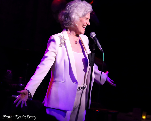 Photos: Karen Mason Returns To Birdland With Celebration Of Jule Styne Image