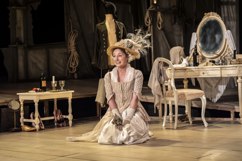 Review: THE DIVINE MRS S, Hampstead Theatre Image