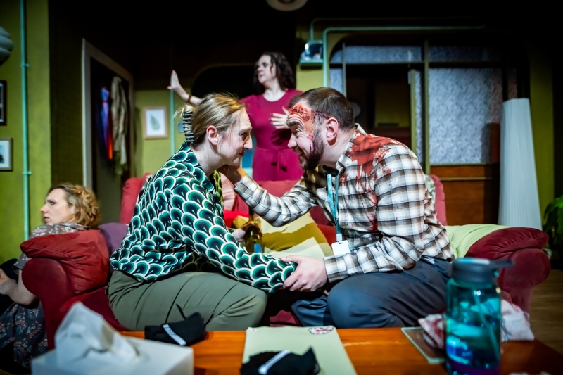 Review: DON'T.MAKE.TEA, Soho Theatre Image