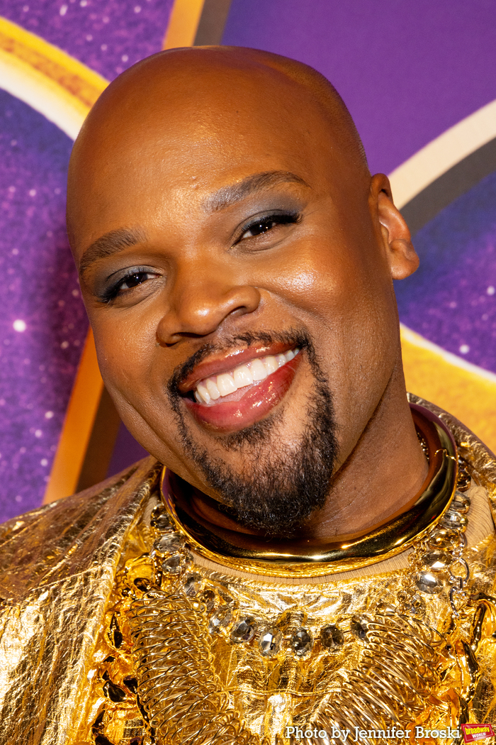 Photos/Video: ALADDIN Celebrates 10 Years on Broadway Image