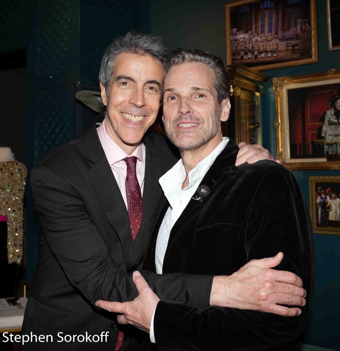 Photos: Hugh Panaro Kicks Off Easter Weekend at The Wick Image