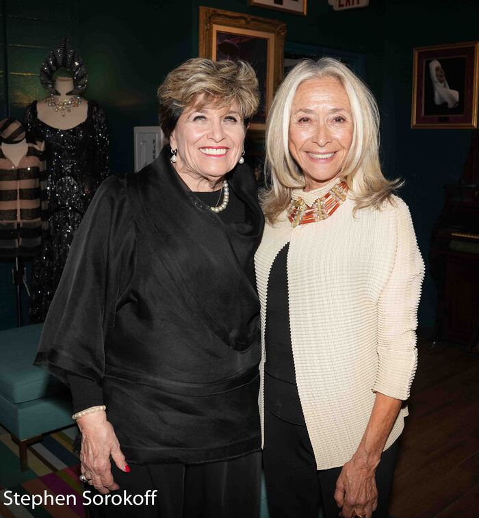 Photos: Hugh Panaro Kicks Off Easter Weekend at The Wick Image
