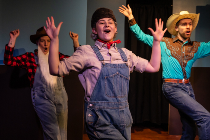 Photos: First look at The Room Upstairs Theatre's THE TRAIL TO OREGON! 