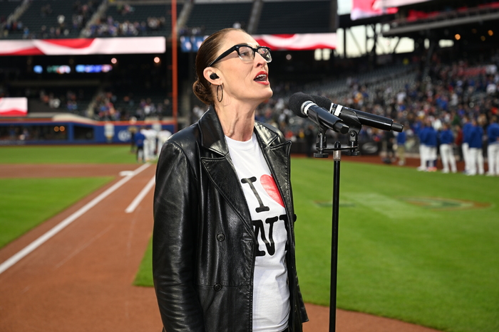 Photos: Grant Gustin Throws First Pitch at Mets vs. Tigers Game Image