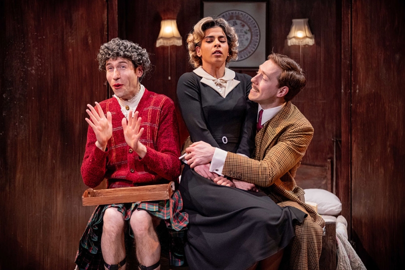 Review: THE 39 STEPS, Richmond Theatre 