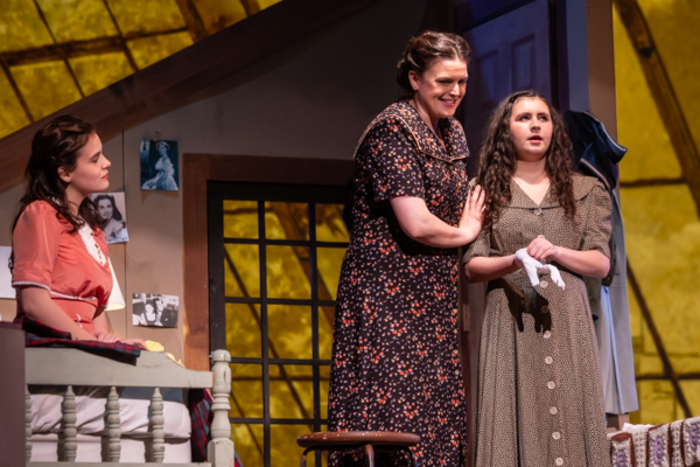 Photos: First look at Gallery Players' THE DIARY OF ANNE FRANK Image