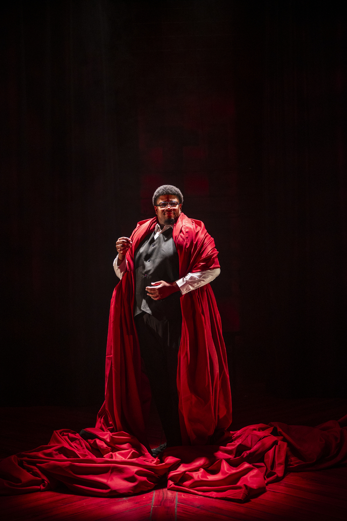 Photos: Court Theatre Presents ROSENCRANTZ AND GUILDENSTERN ARE DEAD Image