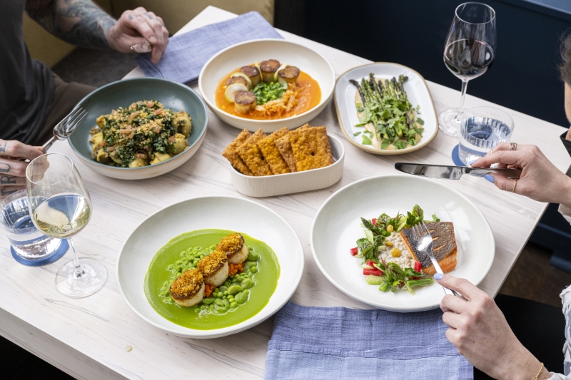 Review: GREYWIND Launches a Extraordinary Pre-Theater Dining Experience Image