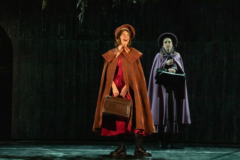 Review: UNDERDOG: THE OTHER OTHER BRONTË, National Theatre Image
