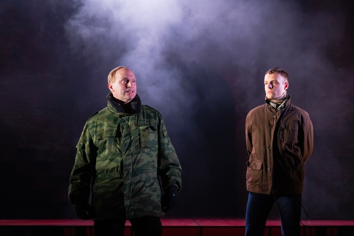 Photos: First Look at Michael Stuhlbarg and More in PATRIOTS on Broadway Image