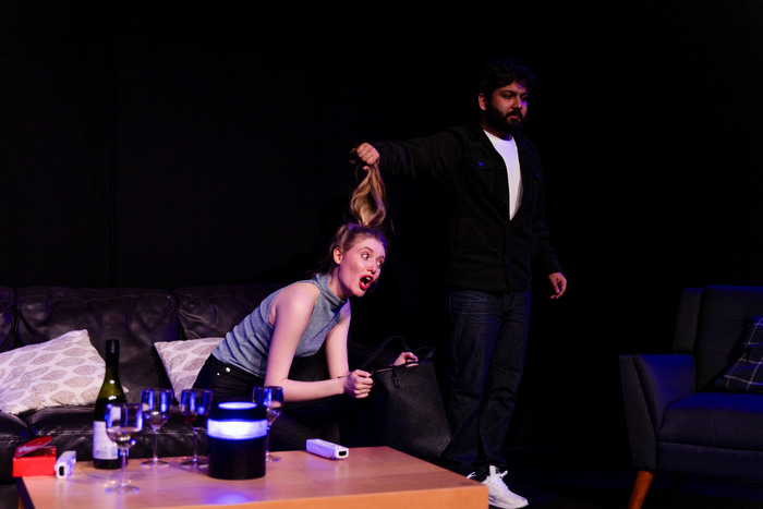 Photos: First Look At ARTIFICIALLY YOURS At Riverside Studios Image