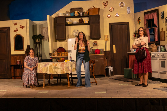 Photos: First look at Hilliard Arts Council's CRIMES OF THE HEART Image