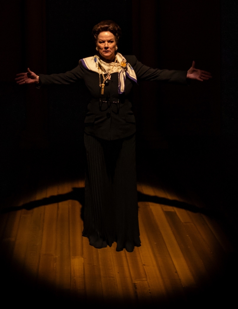 Review: MASTER CLASS at Theatre Memphis Image