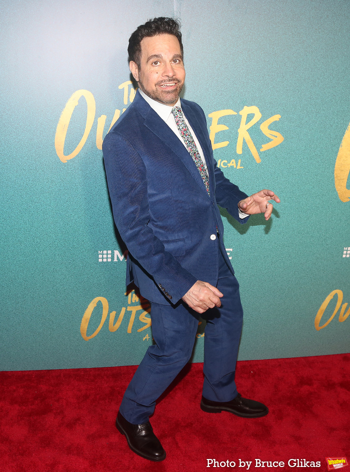 Photos: Stars Walk the Red Carpet on Opening Night of THE OUTSIDERS Image