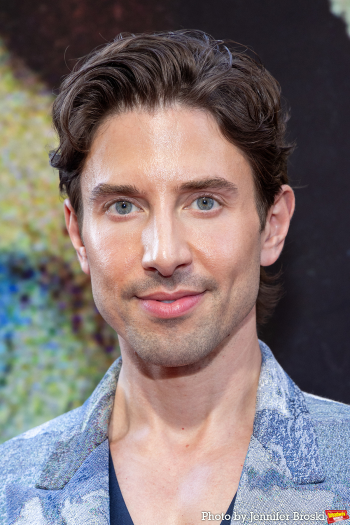 Photos: Stars Walk the Red Carpet for Opening Night of LEMPICKA Image