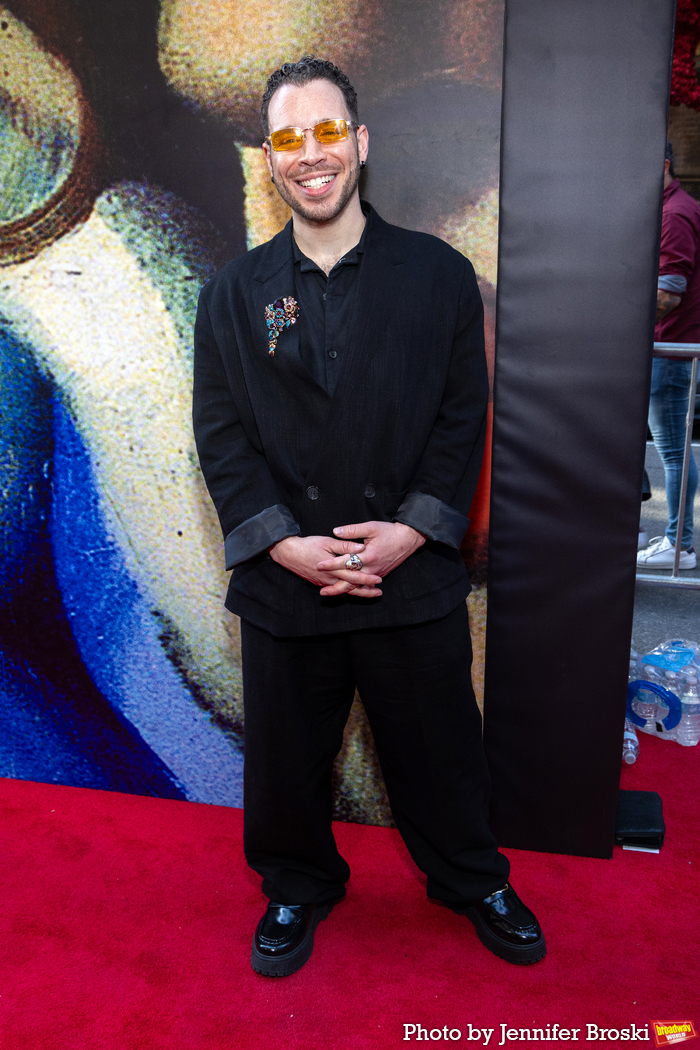 Photos: Stars Walk the Red Carpet for Opening Night of LEMPICKA Image