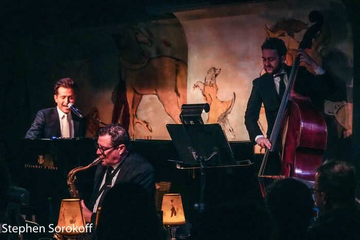 Photos: Peter Cincotti Continues Residency at Cafe Carlyle Image
