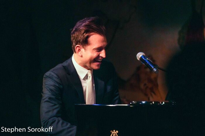 Photos: Peter Cincotti Continues Residency at Cafe Carlyle Image