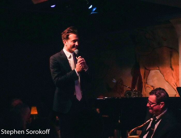 Photos: Peter Cincotti Continues Residency at Cafe Carlyle 
