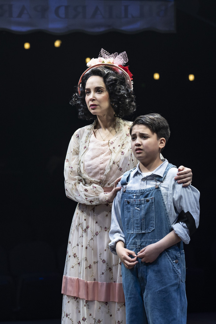 Photos: First Look At THE MUSIC MAN At Marriott Theatre Image