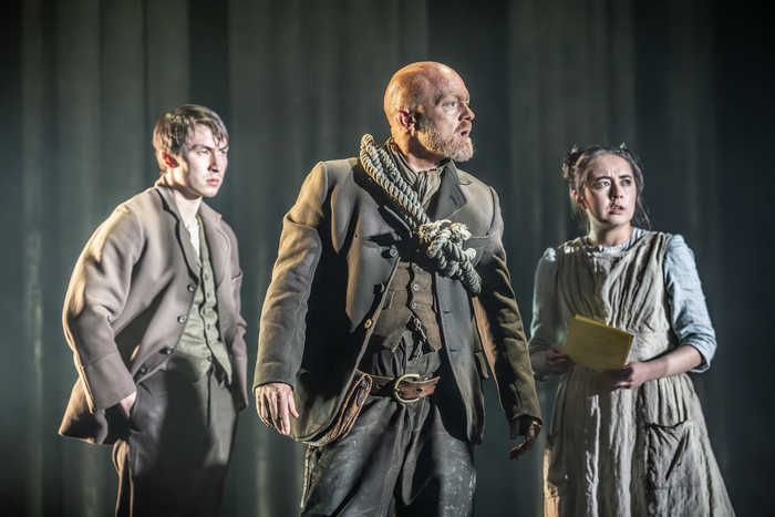 Photos: First Look at LONDON TIDE at the National Theatre Image