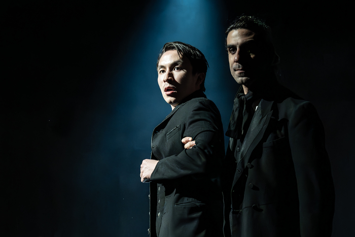 Photos: First Look at LONDON TIDE at the National Theatre Image